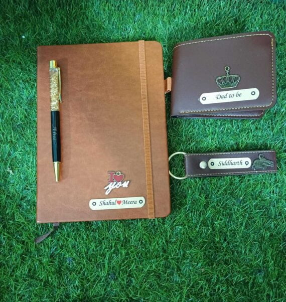 customized-diary-golden-flake-pen